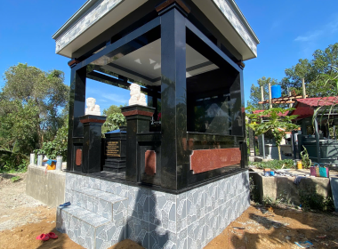 Ốp Đá Hoa Cương Mộ, Nhà Mồ
