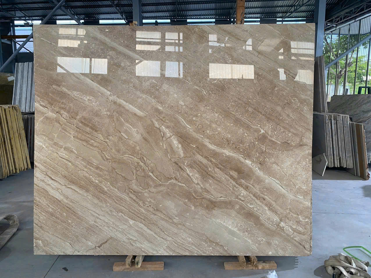 Marble Vân Gỗ Chéo