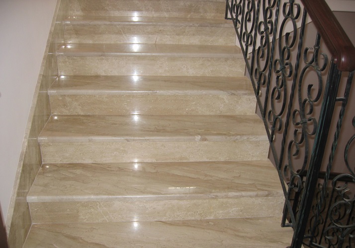 Đá Marble Vân Gỗ Chéo